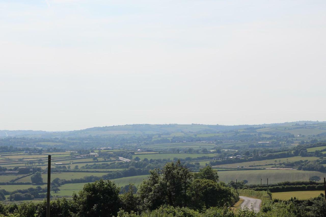 فندق Pantysgyfarnog Near Carmarthenshire Pembrokeshire المظهر الخارجي الصورة